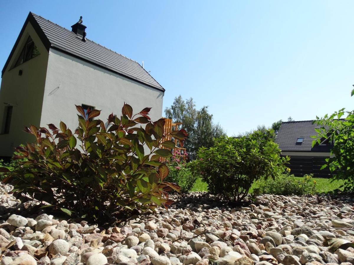 Villa Dom Omega Stolpmünde Exterior foto